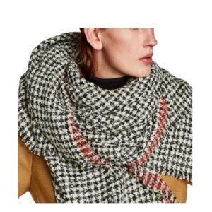 Zara Accessories | Soft Knit Houndstooth Shawl